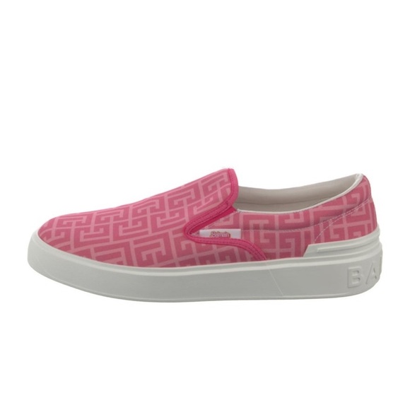 Balmain
Canvas Printed Sneakers w/ Tags